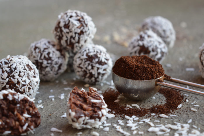 nyttiga kokosbollar recept nyttiga kokosbollar recept