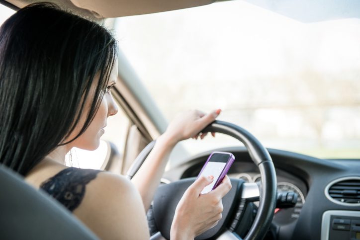 Prata I Mobilen I Bilen